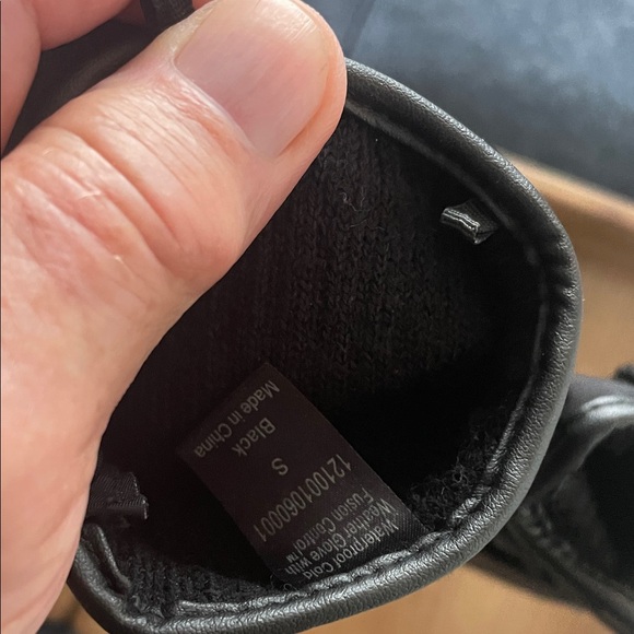 Sealskinz Walcott waterproof cold weather gloves with fushion control - Picture 8 of 8